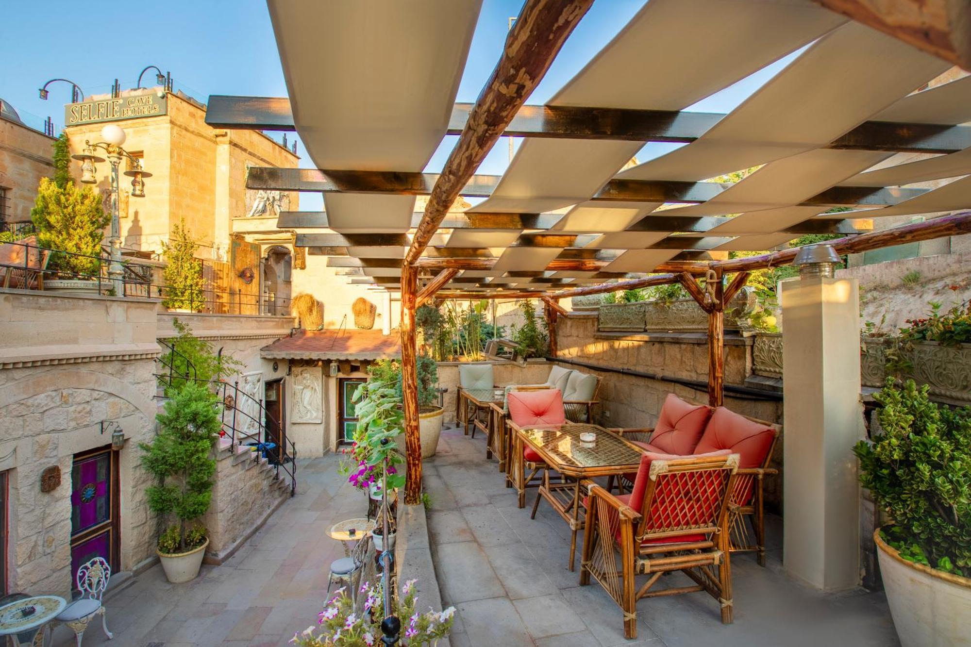 Selfie Cave Hotels Cappadocia Üçhisar Exterior foto