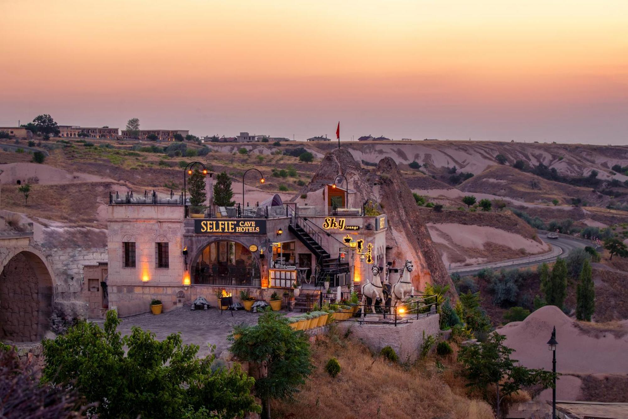 Selfie Cave Hotels Cappadocia Üçhisar Exterior foto