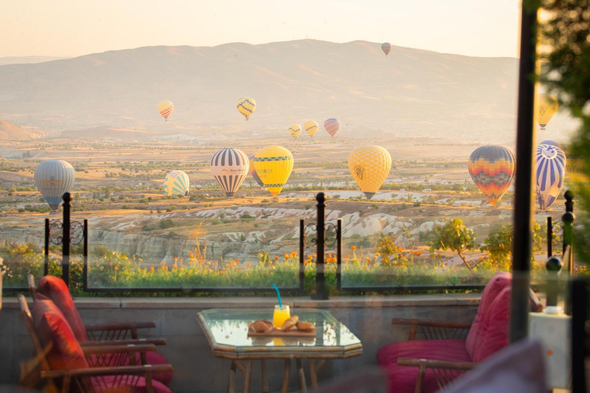 Selfie Cave Hotels Cappadocia Üçhisar Exterior foto