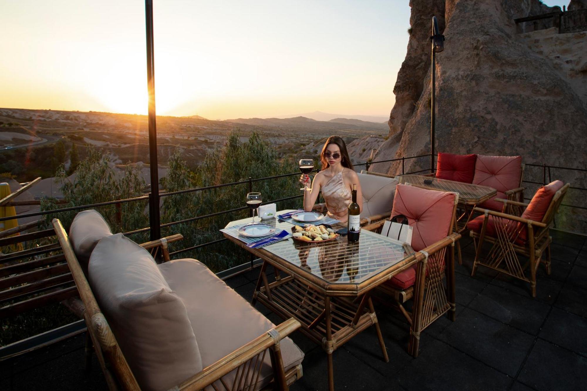 Selfie Cave Hotels Cappadocia Üçhisar Exterior foto